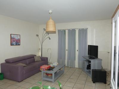 Maison traditionnelle - 200 m² - 8 pièces