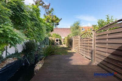 Maison - 98 m² - 4 pièces