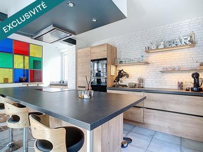 Maison - 94 m² - 5 pièces