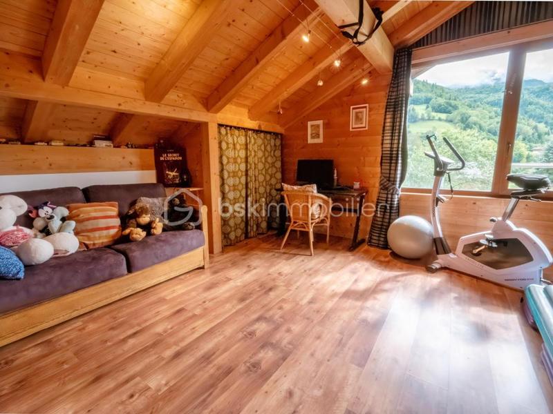 Maison - 190 m² - 8 pièces