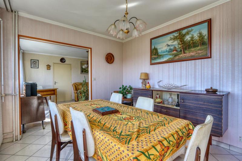 Appartement - 103 m² - 5 pièces