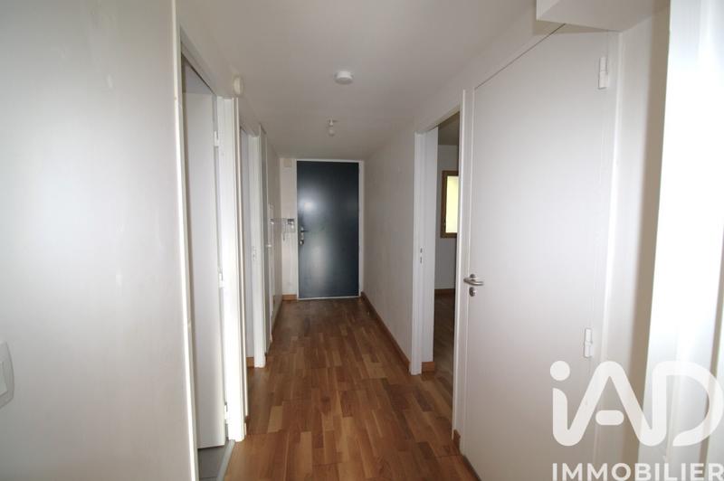 Appartement - 77 m² - 3 pièces