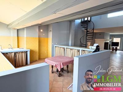 Immeuble - 289 m² - 6 pièces