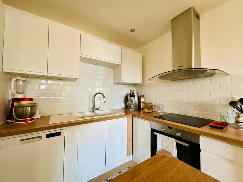 Appartement - 72 m² - 3 pièces