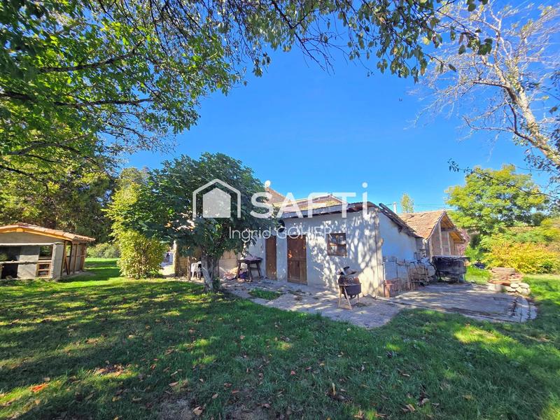 Maison - 322 m² - 9 pièces