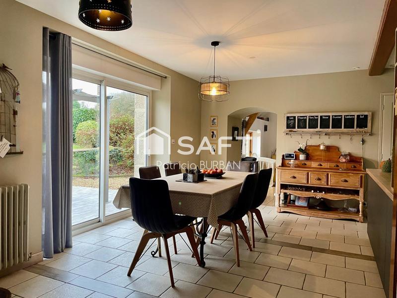 Maison - 120 m² - 6 pièces