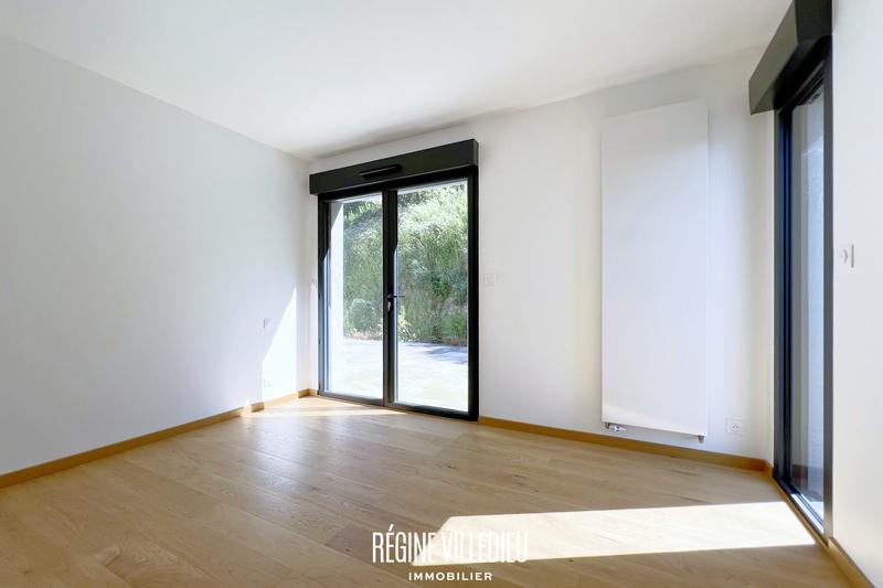 Villa - 210 m² - 5 pièces