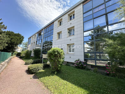 Appartement - 77 m² - 4 pièces