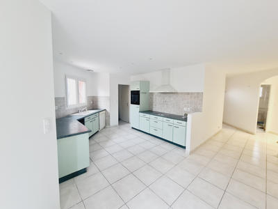 Villa - 110 m² - 5 pièces