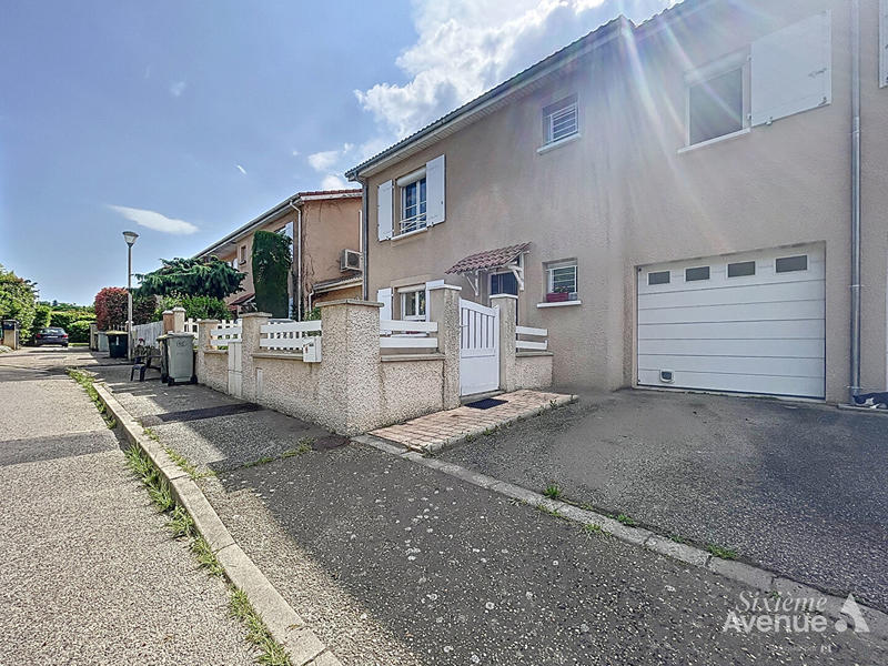 Maison - 111 m² - 6 pièces