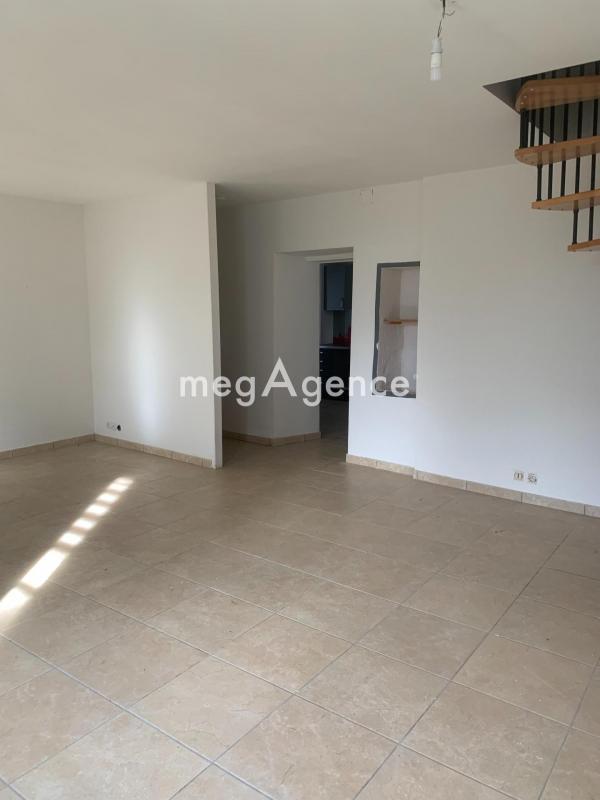 Maison ancienne - 109 m² - 6 pièces