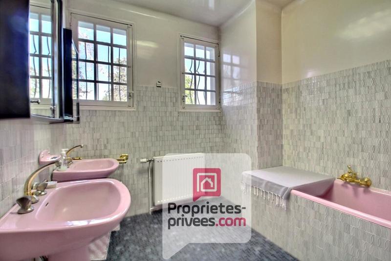 Maison - 142 m² - 6 pièces