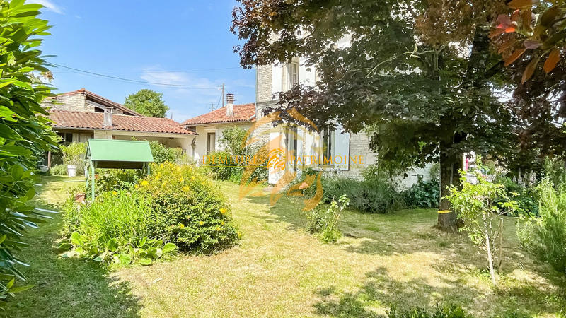 Maison - 160 m² - 5 pièces