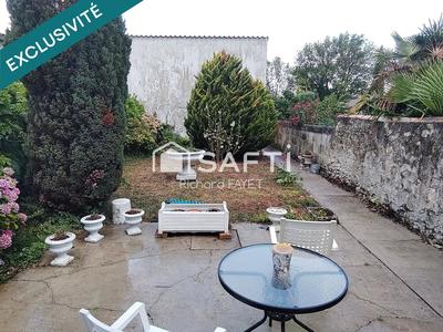 Maison de ville - 201 m² - 5 pièces