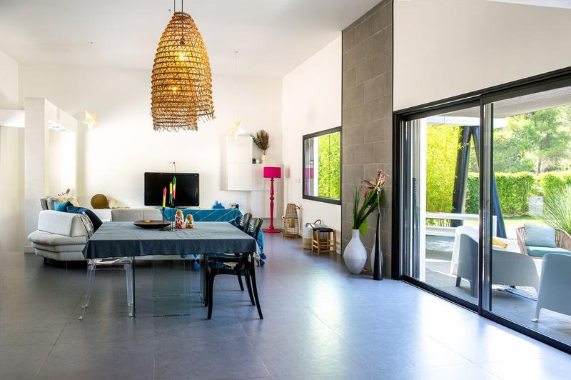 Maison - 235 m² - 6 pièces