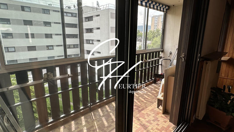 Appartement - 79 m² - 4 pièces