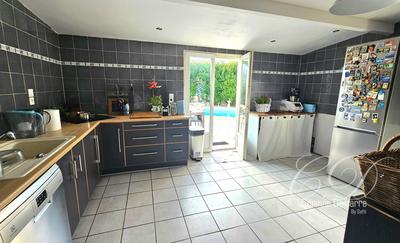 Maison - 105 m² - 4 pièces