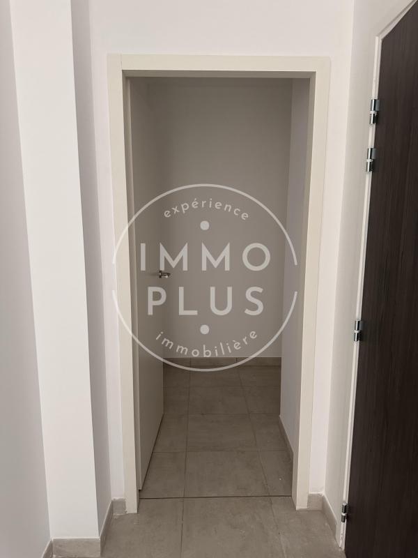 Appartement - 90 m² - 4 pièces