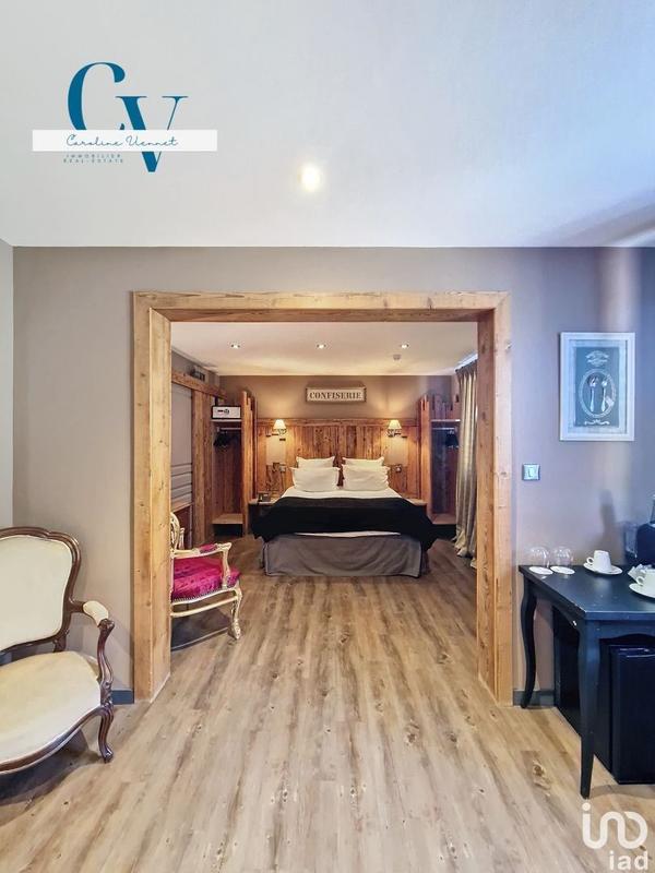 Local commercial - 1 020 m²