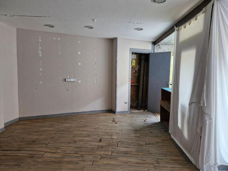 Immeuble - 225 m² - 7 pièces