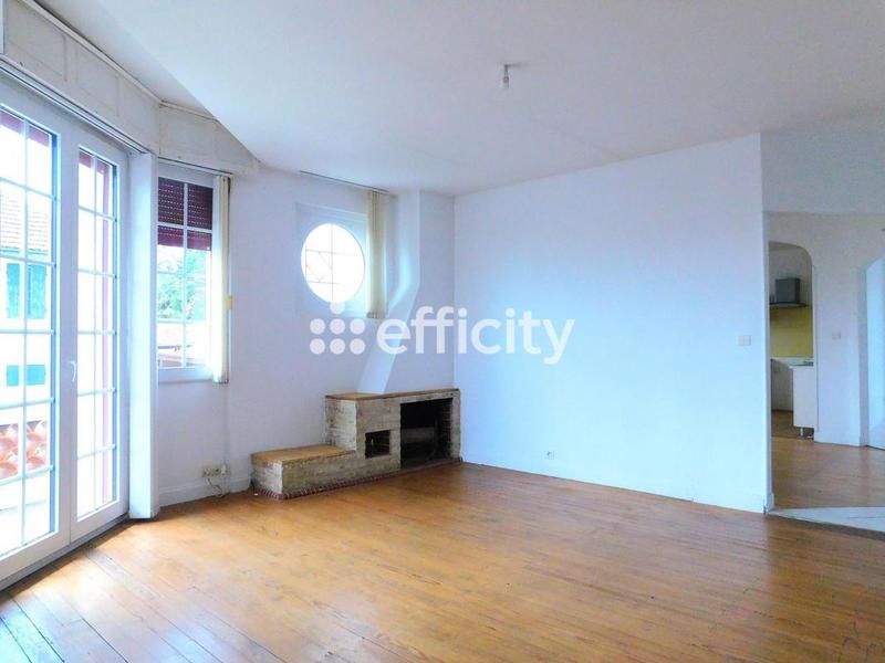 Villa - 188 m² - 8 pièces