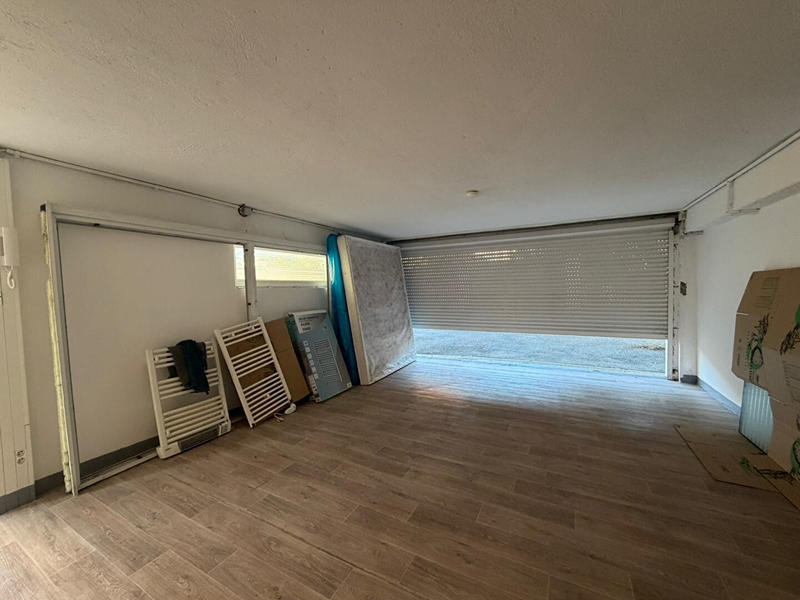 Local d'activité / Entrepôt - 23 m²