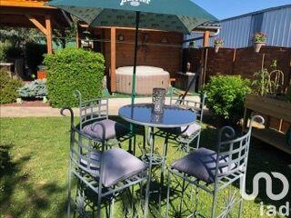 Maison - 90 m² - 5 pièces