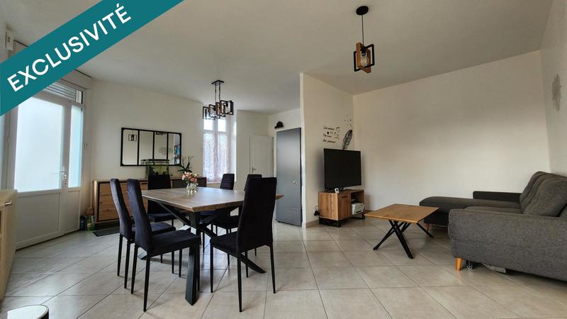 Maison de ville - 93 m² - 9 pièces