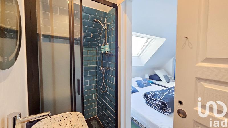 Maison - 260 m² - 11 pièces