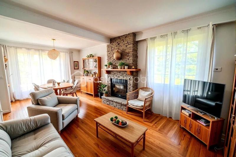 Maison - 106 m² - 5 pièces