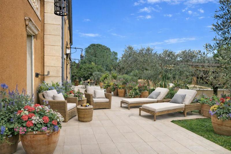 Maison - 300 m² - 7 pièces