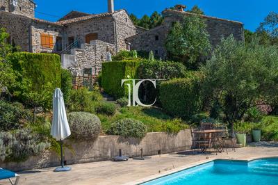 Propriété - 363 m² - 12 pièces