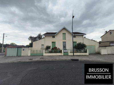 Maison - 108 m² - 4 pièces