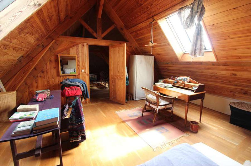 Maison - 205 m² - 8 pièces