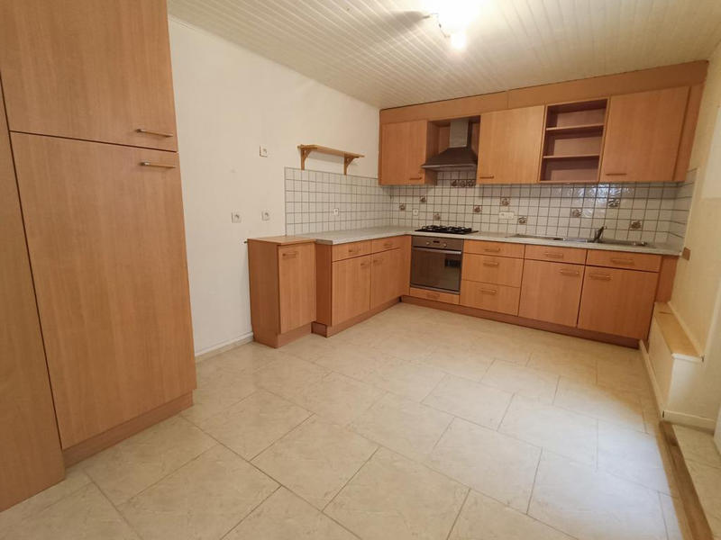 Maison - 82 m² - 5 pièces