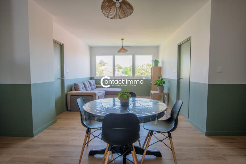 Maison - 220 m² - 7 pièces