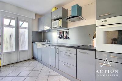 Maison - 91 m² - 4 pièces