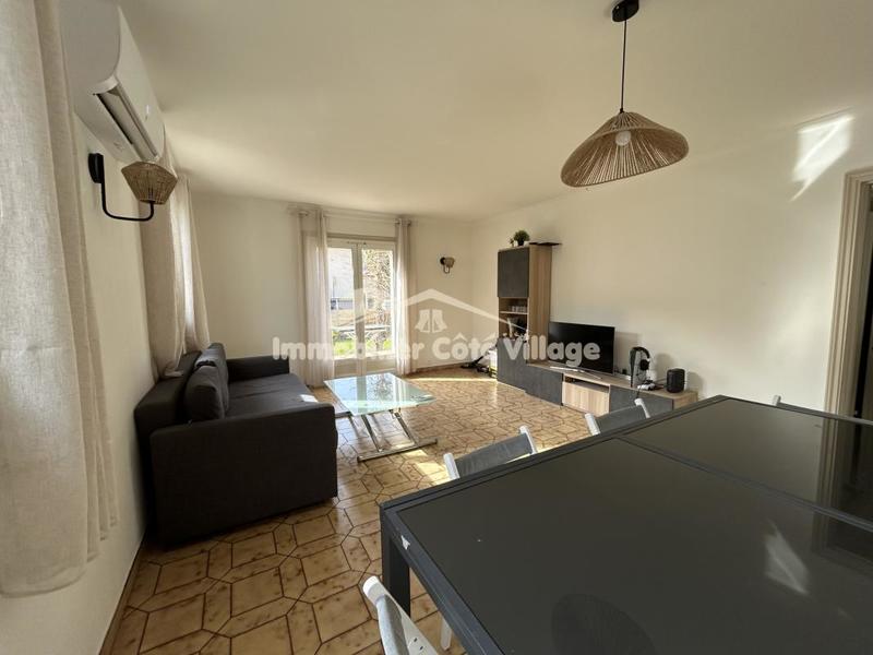 Villa - 90 m² - 4 pièces