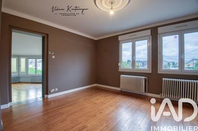 Maison - 170 m² - 8 pièces