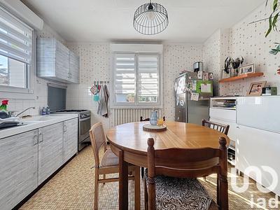 Maison - 68 m² - 5 pièces