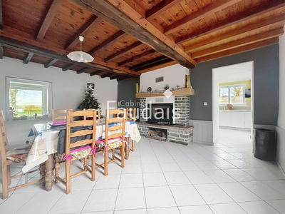 Maison - 152 m² - 6 pièces