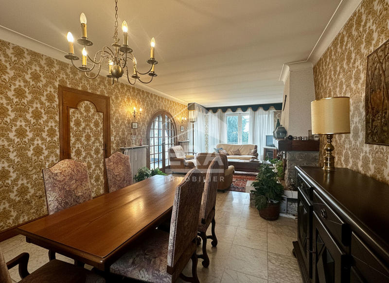 Maison - 146 m² - 6 pièces