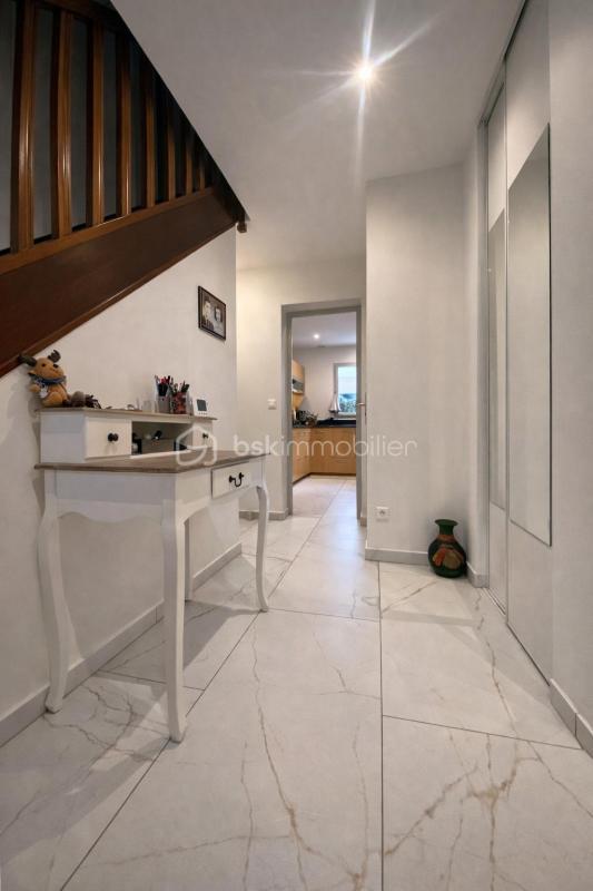 Pavillon - 110 m² - 6 pièces