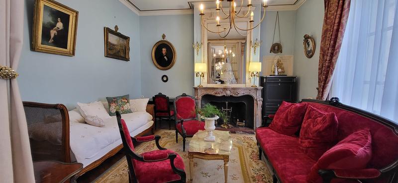 Maison - 200 m² - 8 pièces