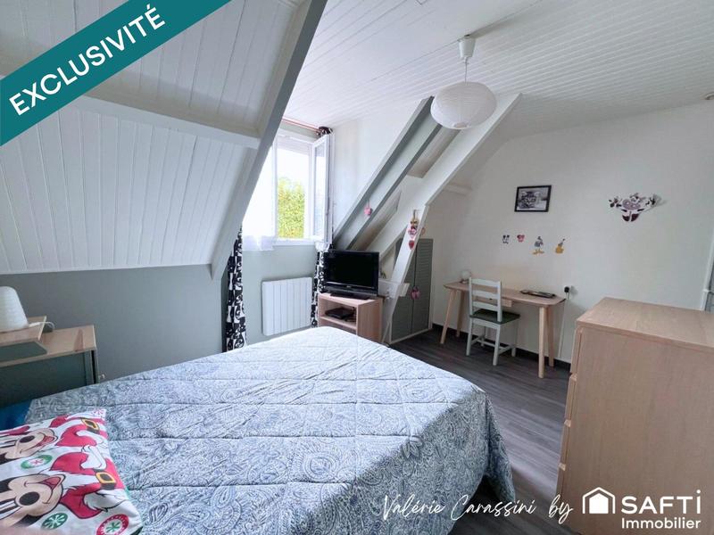 Maison - 90 m² - 5 pièces