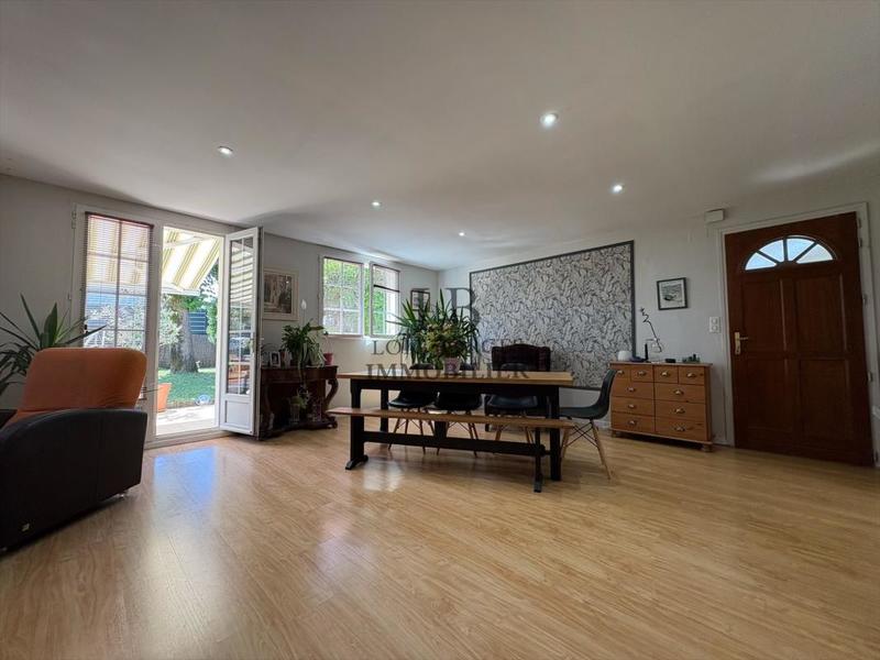 Maison - 122 m² - 6 pièces