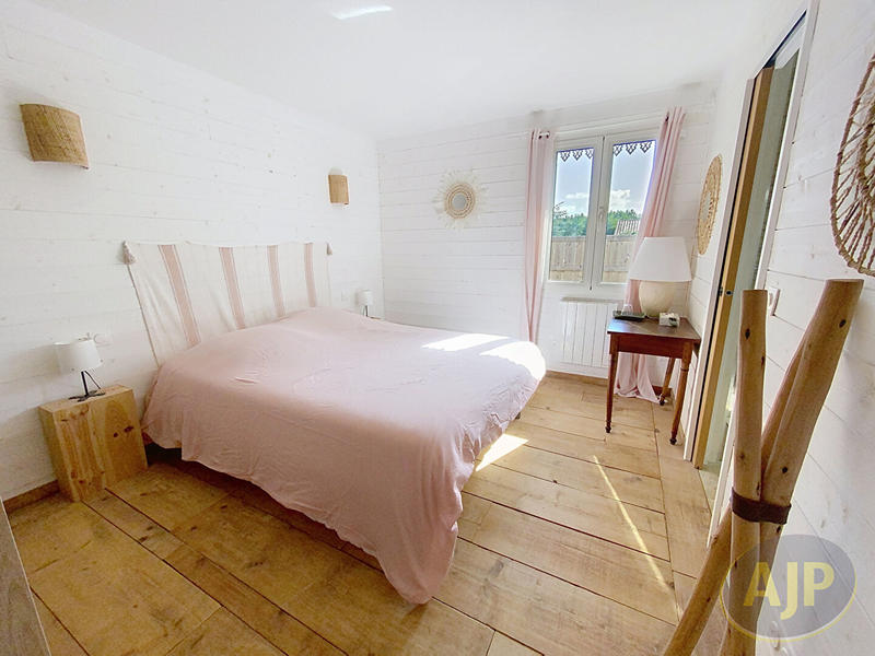 Maison - 174 m² - 7 pièces