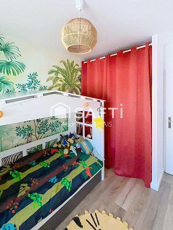 Maison - 85 m² - 4 pièces