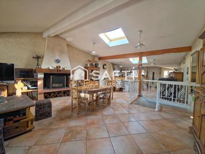 Appartement - 122 m² - 4 pièces