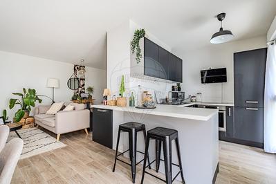 Appartement - 80 m² - 3 pièces